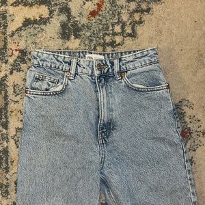 Womens Zara straight leg jeans